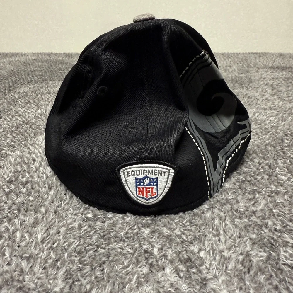 Reebok NFL Los Angeles Rams Baseball Cap‎ Official Sideline Onfield Fitted S/M